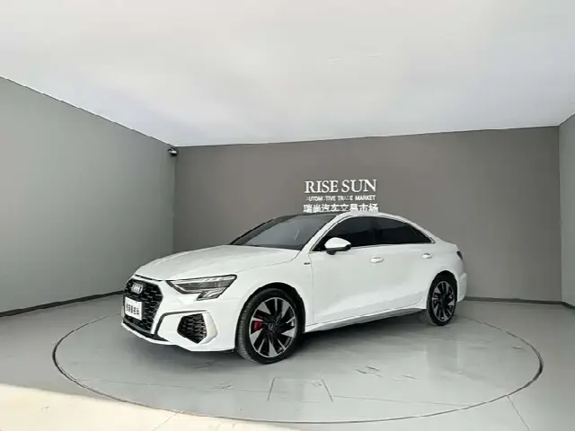 Audi A3 2024, 13 000 км