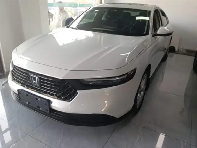Honda Accord 2023, 33 800 км