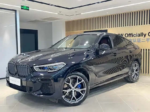 BMW X6 2022, 60 000 км
