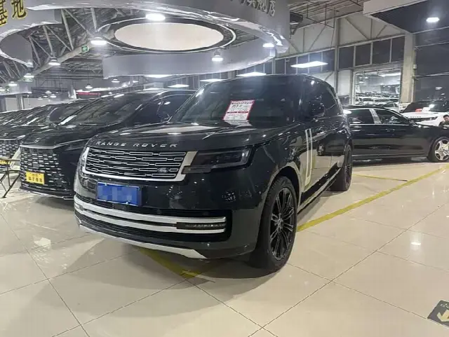 Land Rover Range Rover 2025, 37 000 км