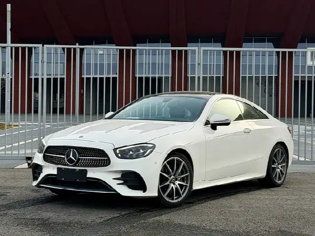 Mercedes-Benz E-Class 2023, 23 000 км