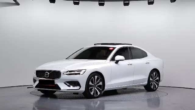 Volvo S60 2019, 12 356 км