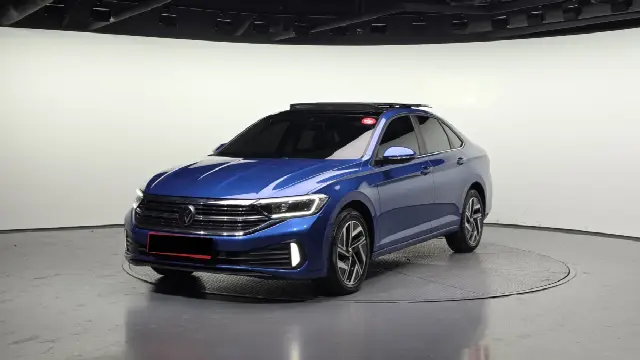 Volkswagen Jetta 2019, 12 205 км