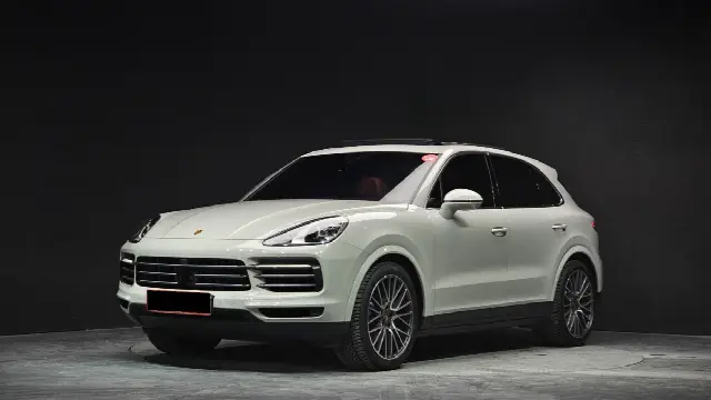 Porsche Cayenne 2019, 20 797 км