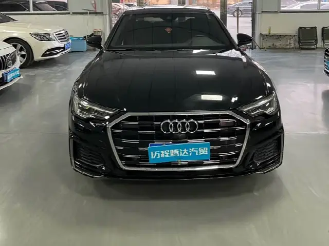 Audi A6L 2022, 61 000 км