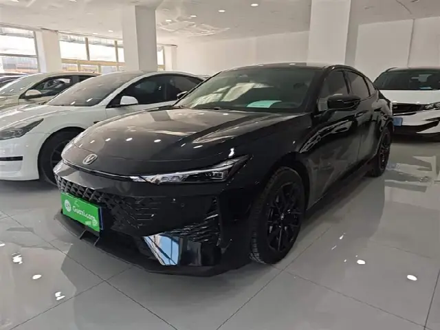 Changan UNI-V 2024, 2 500 км