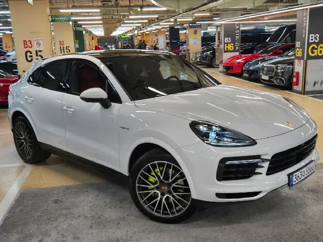 Porsche Cayenne 2019, 34 911 км