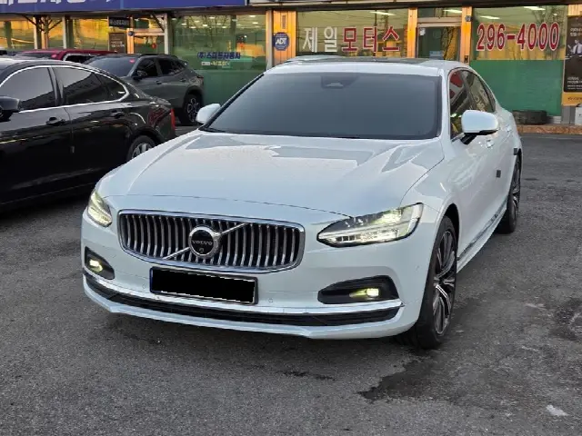 Volvo S90 2016, 11 472 км