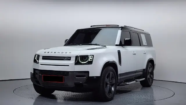 Land Rover Defender 2020, 26 748 км