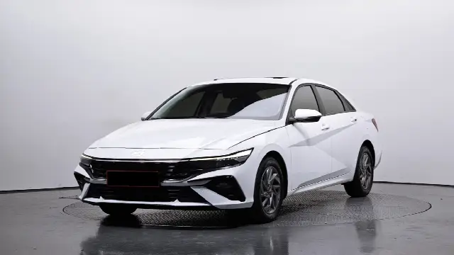 Hyundai Avante 2023, 53 382 км