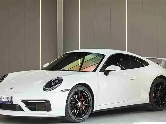 Porsche 911 2023, 12 000 км
