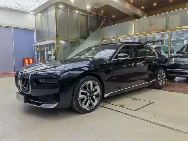 BMW 7 Series 2023, новый