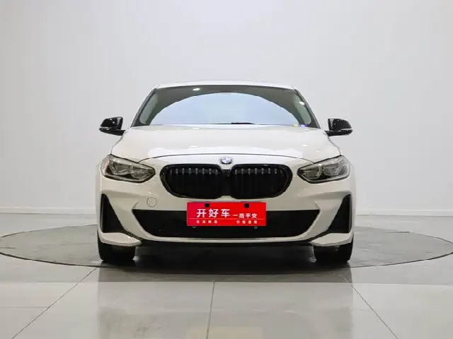 BMW 1 Series 2022, 52 000 км