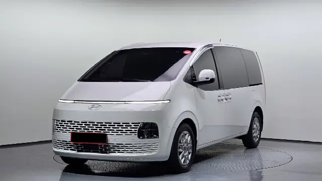 Hyundai Staria 2021, 18 887 км