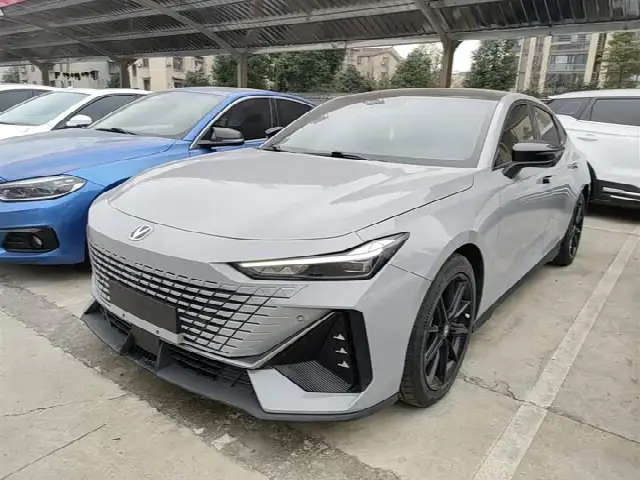 Changan UNI-V 2022, 68 200 км