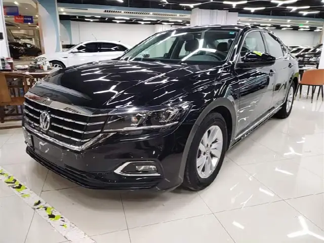 Volkswagen Passat 2020, 61 600 км