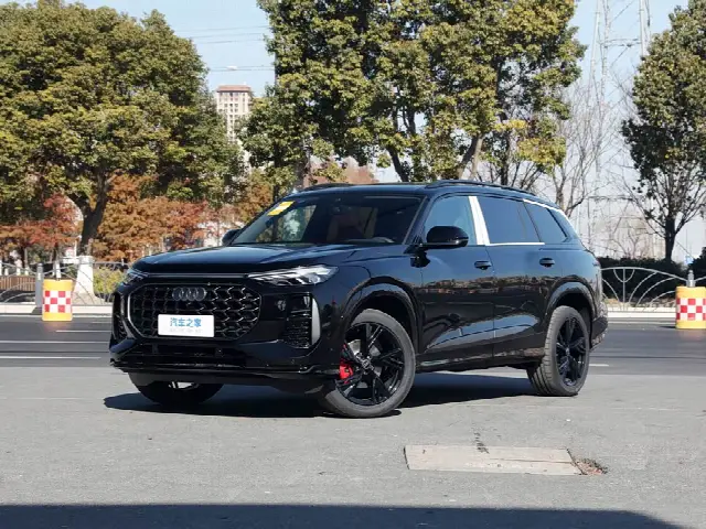 Audi Q6 2025, новый