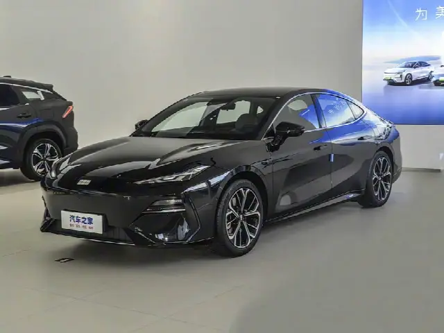 Geely Galaxy E8 2025, новый