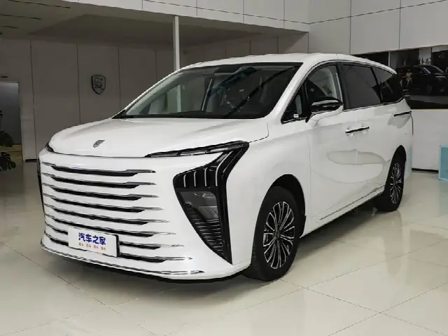 Dongfeng Forthing Xinghai V9 2026, новый