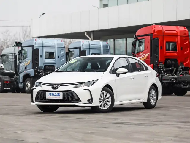 Toyota Corolla 2025, новый