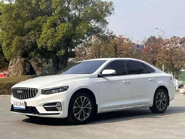 Geely Preface 2025, 5 000 км