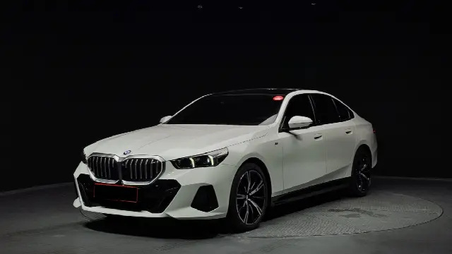 BMW 5 Series 2023, 7 022 км