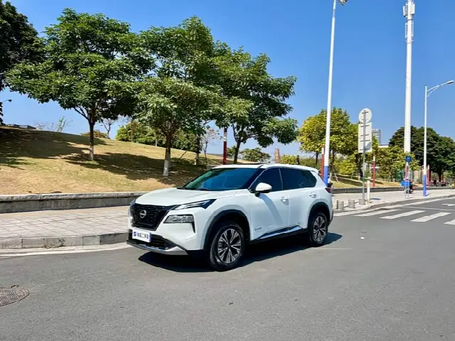 Nissan X-Trail 2023, 54 000 км