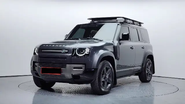 Land Rover Defender 2020, 2 779 км