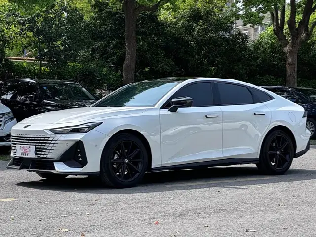 Changan UNI-V 2022, 19 000 км
