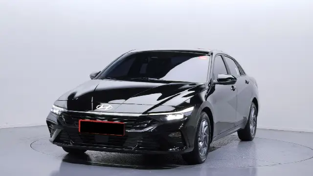 Hyundai Avante 2023, 71 678 км
