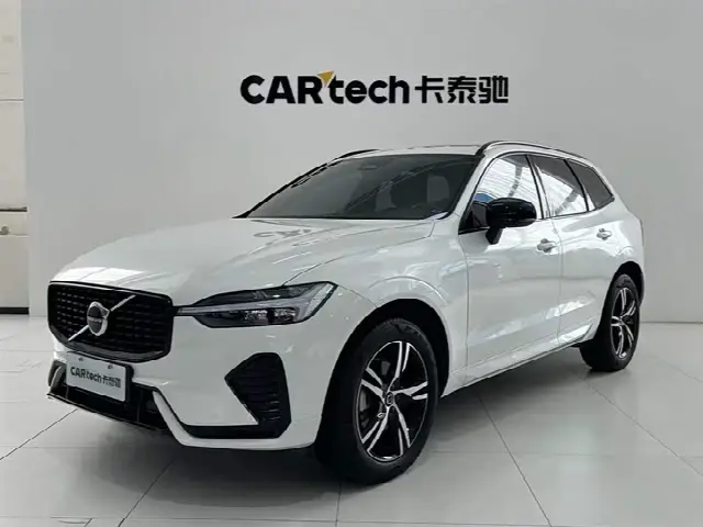 Volvo XC60 2022, 50 000 км