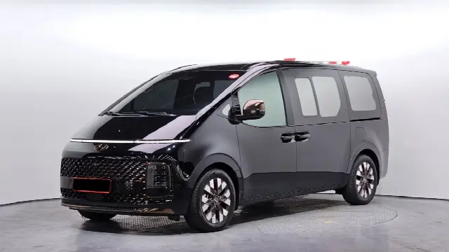 Hyundai Staria 2021, 16 648 км