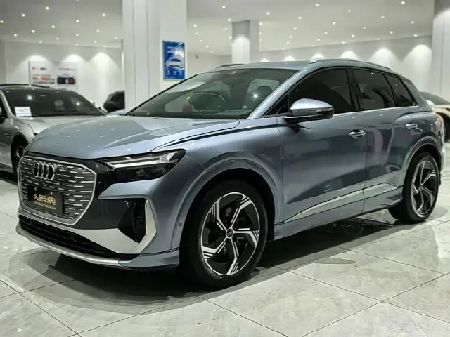 Audi Q4 e-tron 2023, 52 000 км