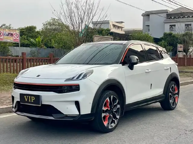 Lynk & Co 06 2020, 49 000 км
