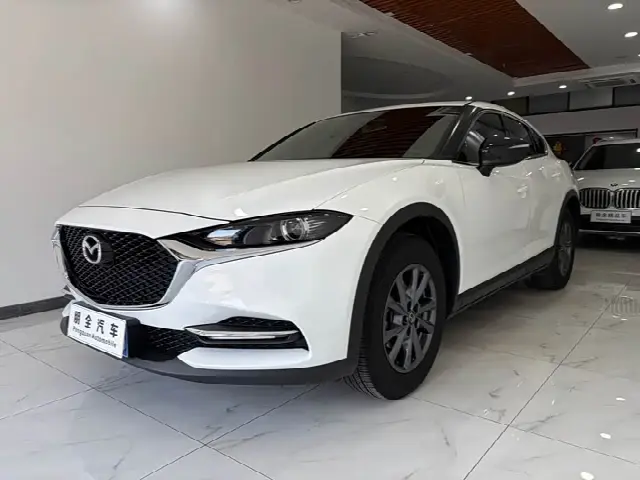 Mazda CX-4 2021, 23 000 км