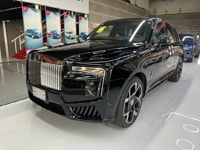 Rolls-Royce Cullinan 2024, новый