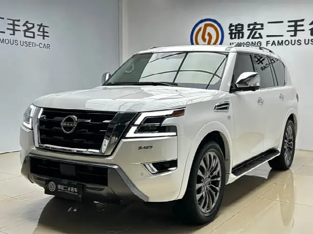 Nissan Armada 2023, 68 000 км