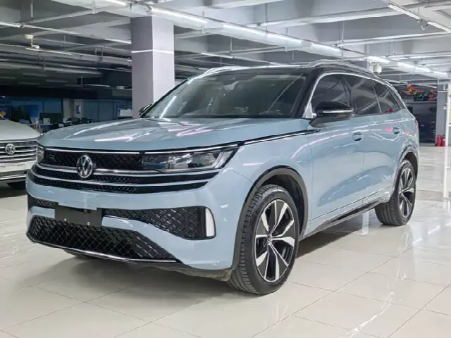 Volkswagen Tavendor 2023, 18 000 км