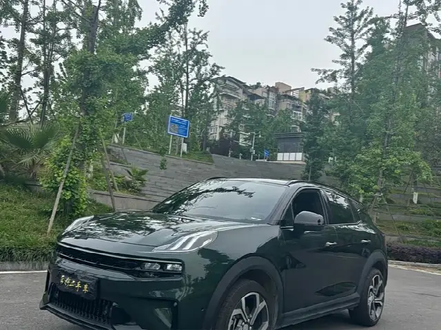 Lynk & Co 06 2023, 22 000 км