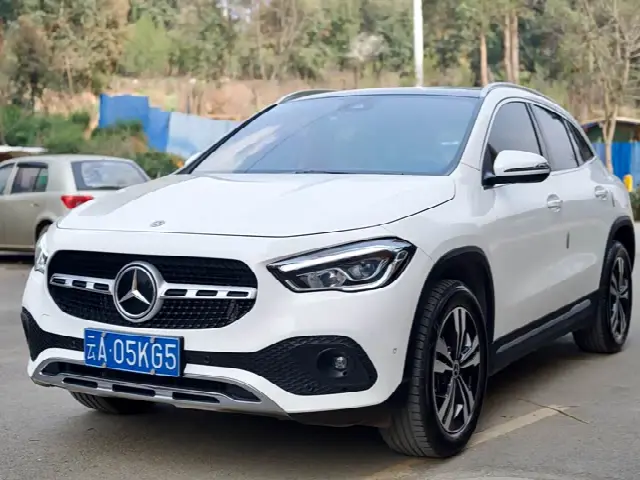Mercedes-Benz GLA-Class 2023, 28 000 км
