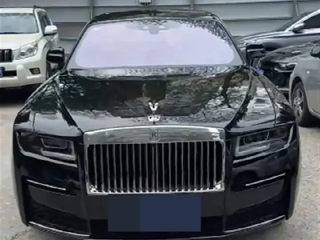 Rolls-Royce Ghost 2021, 12 000 км