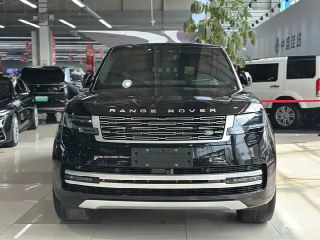 Land Rover Range Rover 2023, 40 000 км