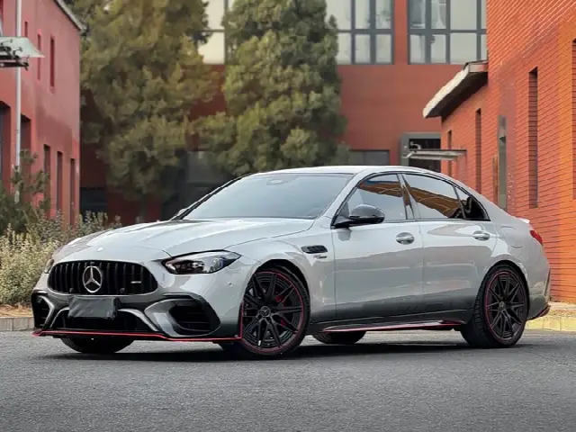 Mercedes-Benz C-Class AMG Hybrid 2024, 10 000 км