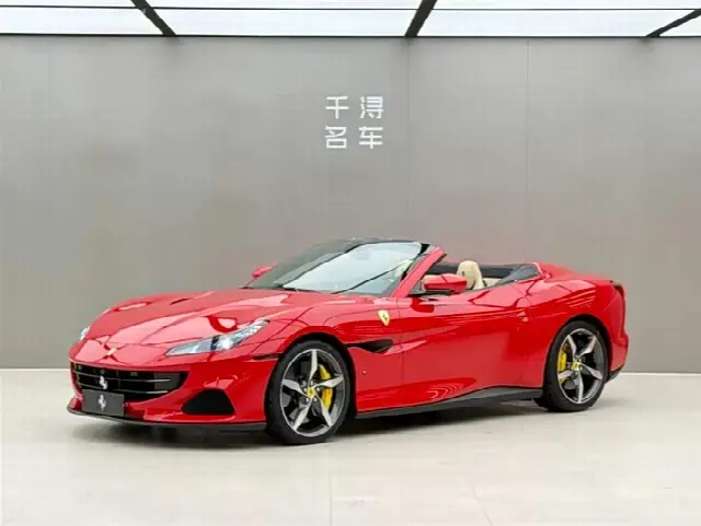 Ferrari Portofino 2021, 9 000 км