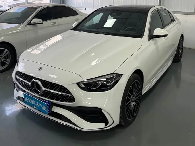 Mercedes-Benz C-Class 2025, новый