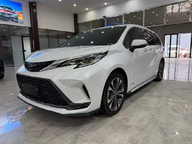 Toyota Granvia 2023, 77 000 км