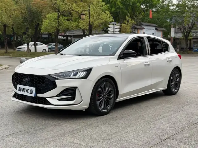 Ford Focus 2022, 29 000 км