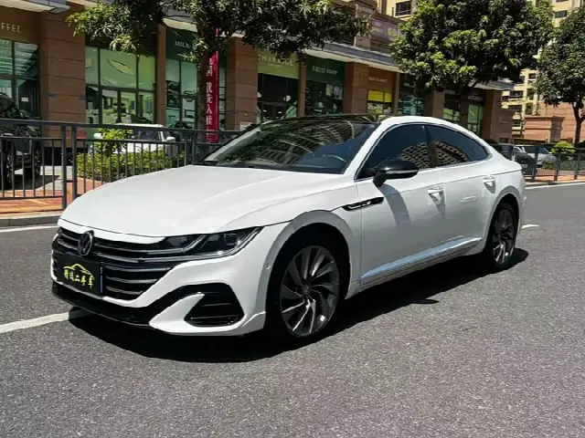 Volkswagen CC 2023, 68 000 км
