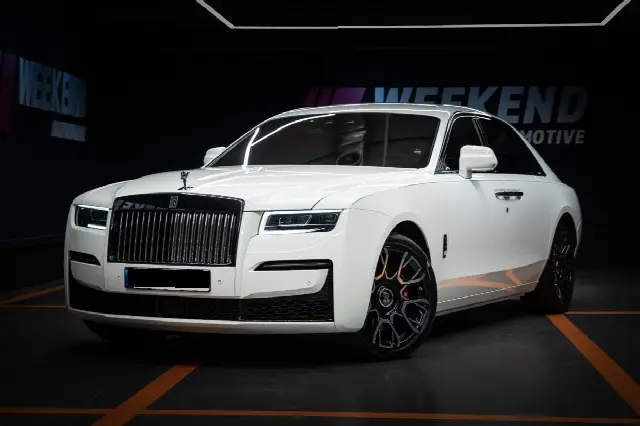 Rolls-Royce Ghost 2020, 16 500 км