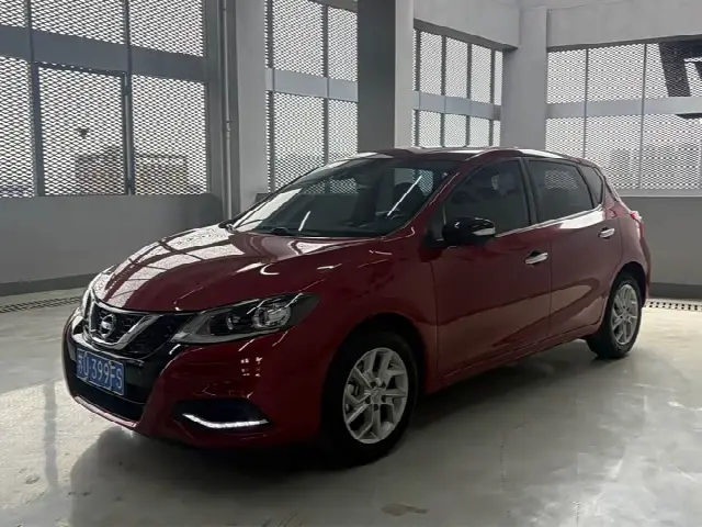 Nissan Tiida 2023, 12 000 км